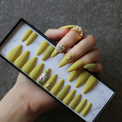 GlamGrip Gem Nails